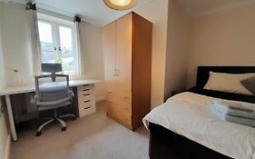 Private Rooms In A Shared House In Oxford - Host Lives In The Property